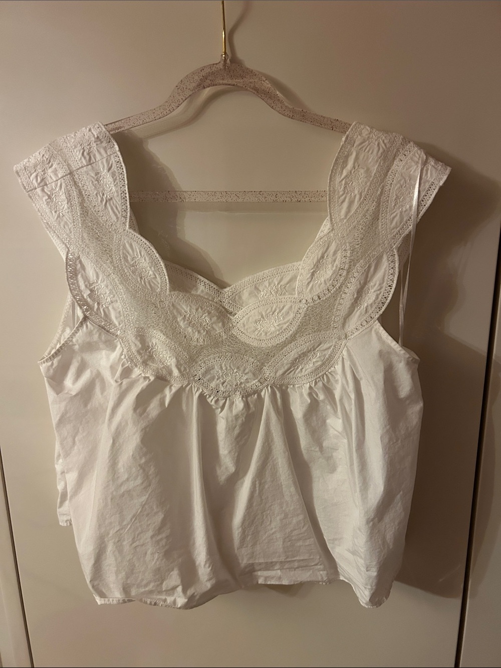 White Lace-Trim Sleeveless Cotton Camisole - Women's